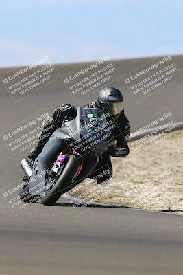 media/Sep-21-2025-TrackDaz (Sun) [[277c75b276]]/B Group/1220pm (Turn 2)/